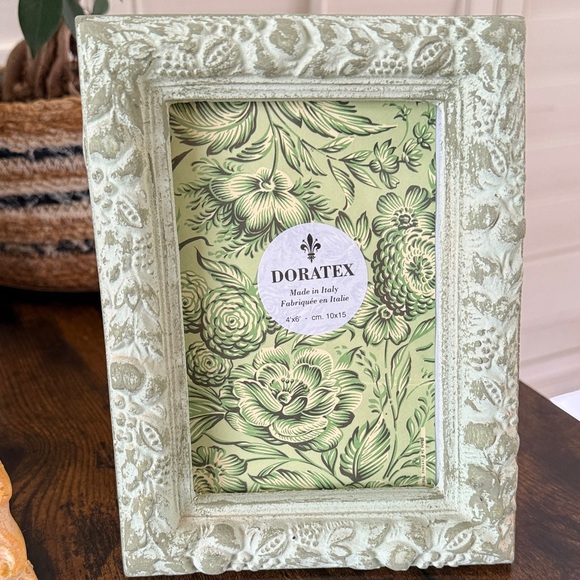 Vintage-Inspired Frame Trio - Lime, Peach, Mint - Picture 4 of 4